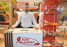 Filip Cvetkovski from AgroGurmes collaborates with Fruit Service, supplying Lidl stores in the Balkans with Northern Macedonian fresh produce.