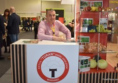 Viktor Risto from the Northern Macedonian company Turan focuses on the production and export of seasonal fresh produce to Southeast Europe.