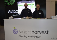 It was the first time exhibiting for Smart Harvest, they were promoting their patented mobile ripening rooms. Lee Horka and Tudor Petcu were at the stand.