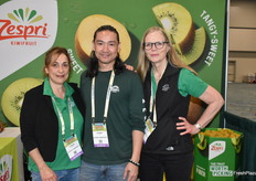 Debbie Rogers, Shawn Wen, and Therese Mauch with Zespri Kiwifruit.
