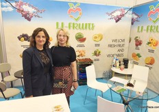Lavinia Rez (left) and Liliana Kakogianni (right) of Li-Fruits guarantee the supply of fresh fruits from every region of Greece.