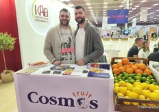 The brothers Akis (left) and Chris (right) Kioutsoykalis from Cosmos Fruit. Alongside Greek products distributed from the Central Market of Thessaloniki, the company also imports premium fruits..