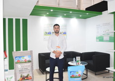 Ibrahim Bouassria from Aldamak Fert, a Kuwaiti company exporting fertilizers. Bouassria shares a great interest from Moroccan growers during SIAM as the tense fertilizers market suffers from the ramifications of the war in the Middle East.