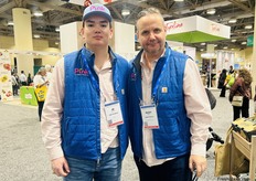 JR Uresti and Rudy Uresti of Jade Produce were walking the show floor.