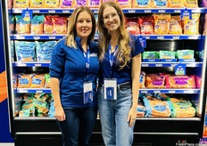 L-R: Melissa Maceyovski and Courtney Law of Bolthouse Fresh Foods.
