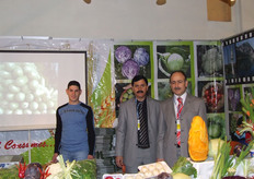 Mehmet Bilgiç (r) and colleagues of Bafra Belediyesi.