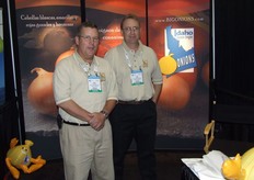 Idaho-Eastern Oregon Onion Committe. “Big onions means big business” Dan Symms and Tim Gluch