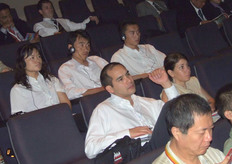 People from up to 30 different countries. Headsets for direct translation of the presentation.