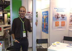 Mauro Pattacini. Protec: Electronic inspecion systems and machines for the food industry.