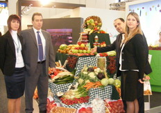 the Agrarmarketing Centrum(AMC) team from Hungary lead by Mr. Zoltan Gaal (2nd from the right)