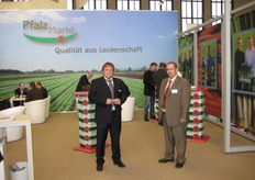 Jens Hubert and Peter Bletzer in the Booth of Pfalzmarkt