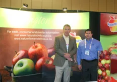 Todd Fryhover and Tom Corah of Washington Apple Commission