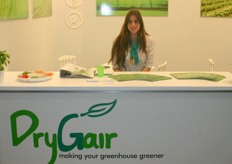 Noa Orlicky promotes DryGair, which is a combined dehumidification and heating solution for greenhouses.