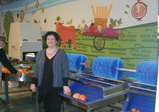 Bat Ami Azov of Eshet Eilon promotes their machines.