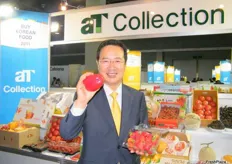Mr.Ha, simply proud of Korean products!