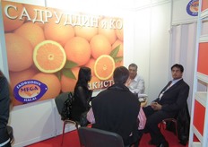 Saleem Sadruddin on the right