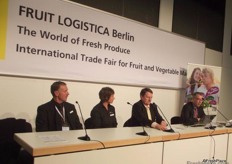 Press conference for the Nergi kiwiberry to be commercialised by Primland, France and Fruit World, the Netherlands. Developed by Plant & Food Research New Zealand, Sofruileg are the master licenee for Europe. Photo - Andrew MacKenzie and Wendy Cashmore from Plant & Food Research NZ and Francois Lafitte and Jean Pierre Caruel from Sofruileg, France.