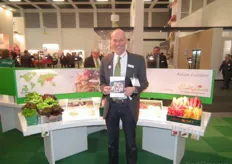Jan Doldersum, woking in China, from Rijk Zwaan promotes Love My Salad