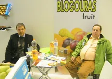 Mixalis(left) of Malakos S.A with Kostas of Blogouras Fruit, Greece