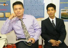 Seven Xu (left), Fuhuida´s director of purchasing with Rusen Jian (client manager)
