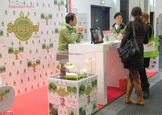 still at Tokita´s stand