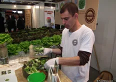 Yuval Carmel samples Salanova lettuce from Rijk Zwaan.