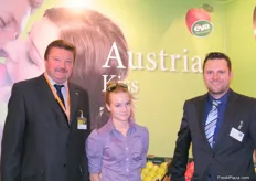 Franz Schaden of Obst Partnet Steiermark- Marketing dept.(l) and Roland Rosenzoph (r)- Sales of Eva Apples from Austria