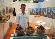 Field Produce Marketing provide dates from Israel.