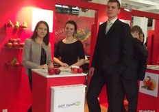 GGP Handlosad: Ewelina, Wioletta and Michal.