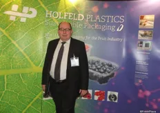 John Bray from Holfeld Plastics, promoting the range of packaging for fruit and vegetables.