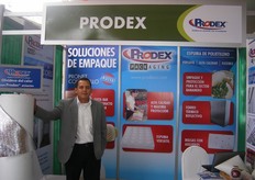 Oscar Villalta of Prodex. They offer foam packaging products to protect fruit while in transport.