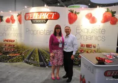 Lori Hickey and Brian Bernauer from Well-Pict Berries