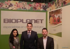 Javier Arias Santos, Commercial Director of Bioplanet, specialist in biological control, next to his colleagues.