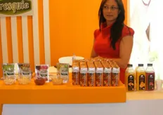 Virginia, of Comfresh, showing their products.