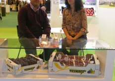 Commercial team from Frumaex promoting their fresh fruits.