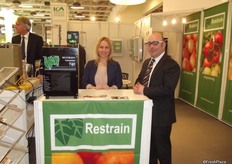 Louise Rix and Paul O'Conner with the Sprout Inhibitor from Restrain.