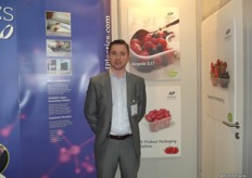 Simon Dodds with Holfeld Plastics.