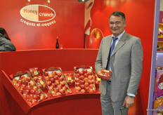 Marc Bahbah promoting the HoneyCrunch