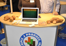 "Kristi and Joey Hocutt from Triple "J" Produce promote their sweet potatoes"