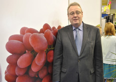 Andrew Brown represents the California Table Grape Commission