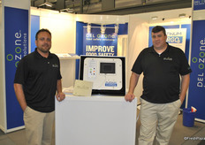 Jim White and Shad Frane from Del Ozone promoting Cargo3, it keeps the right ozone in a container. Also for a big room, they have a solution.