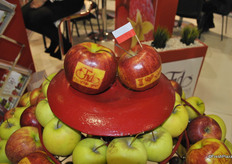 Apples from FruVitaLand, Poland.