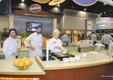 How does she do that? Chef Jill Davie samples food with products from Sunkist.