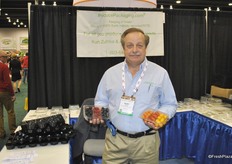 Kurt Zuhlke promoting a two and a tree cell clamshell. The packaging is also smaller as it brings consumers more often to the supermarket.