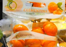 Citricos Cox of Spain, offers a wide range of citrus such as oranges, lemons, clementines, grapefruits and limes.