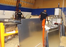 Fabrication shop where the metal casing for the chillera are made.