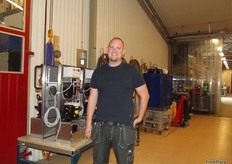 My guide- Daniel, Production Engineer.