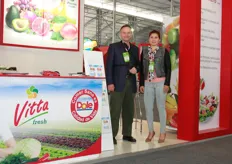 Oscar Rizo Patron Vascones and Daphne Ushinahija (Phoenix Foods)