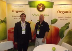 Luis Acuna and Steve Mackey from Viva Tierra.