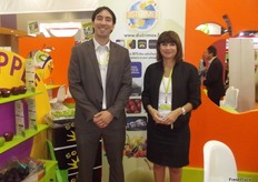 Victor Laurent and Nathalie Casal from Distrimex.